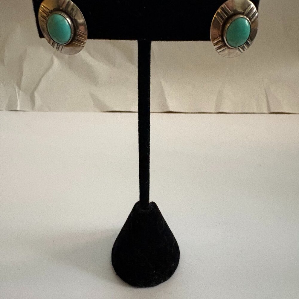 Vintage Navajo sterling silver and turquoise oval stud earrings